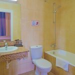 New Famagusta Hotel Bathrooms
